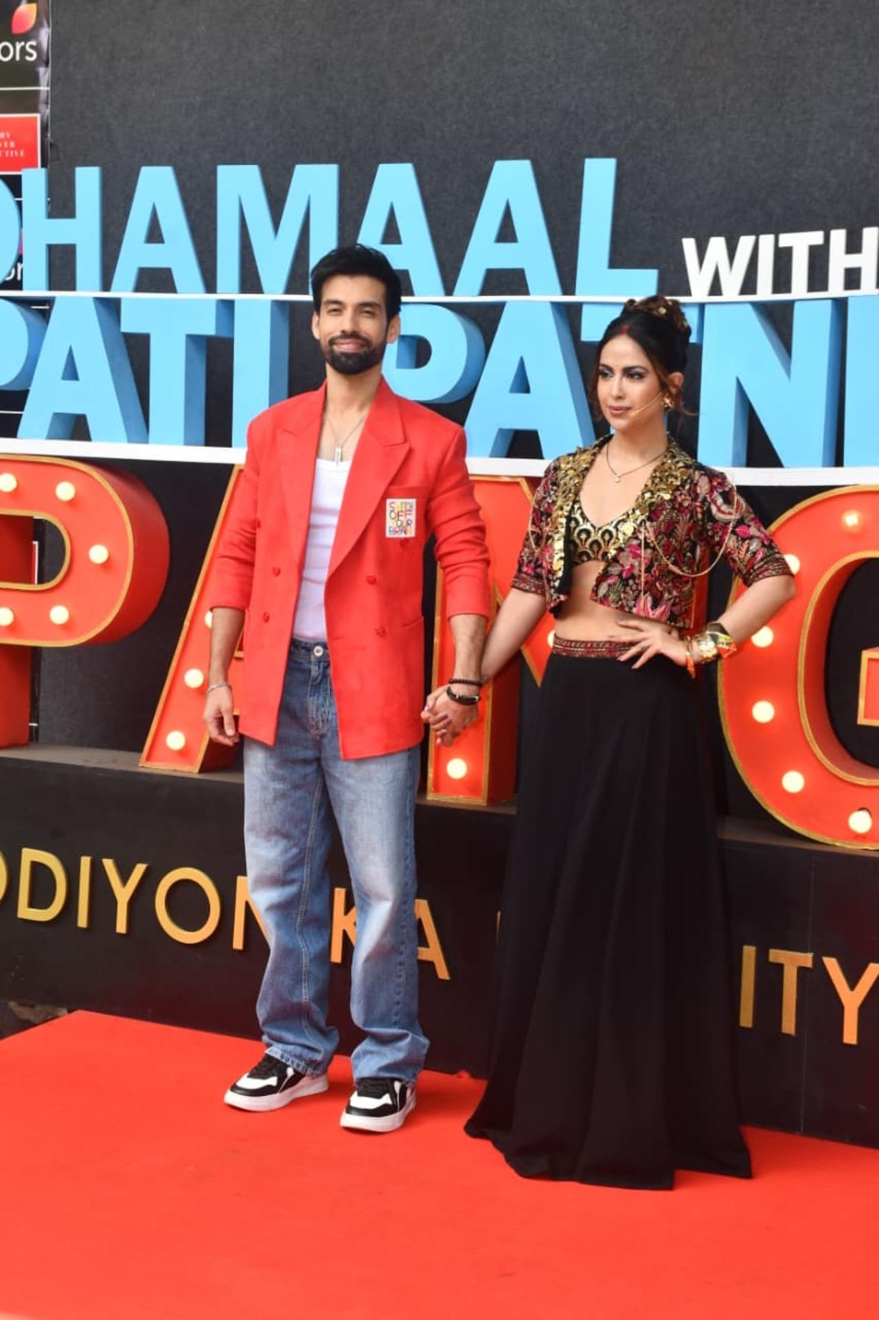 Newlyweds Avika Gor and Milind Chandwani were also spotted posing hand-in-hand on the sets of Pati, Patni Aur Panga.